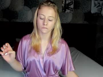 Cam stars girl emily_tayl0r image #3113246