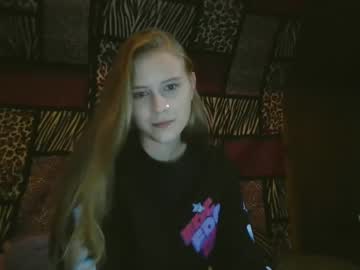 Cam stars girl stonerbabe1313 image #7001669