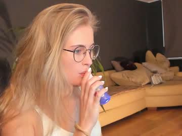 Cam stars girl linellali image #2992384