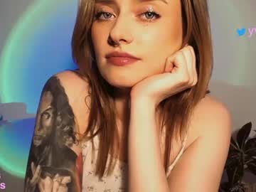 Cam stars girl _yvie_ image #1600761