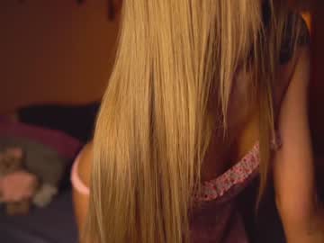 Cam stars girl cuteelsa_ image #6038002