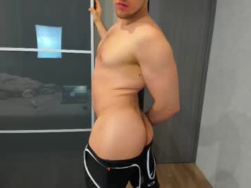 aleks_brown cam stars