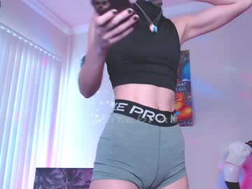 Cam stars girl petitebrat image #1171440