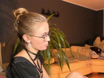 Cam stars girl linellali image #2850826