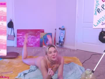 Cam stars girl petitebrat image #3505558