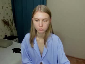 Cam stars girl phoebepaw image #6092539