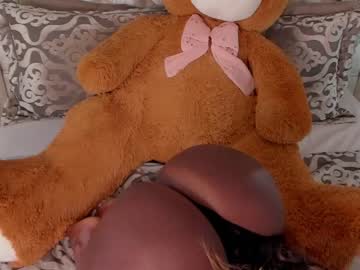 Cam stars girl shantallknowless image #4161398