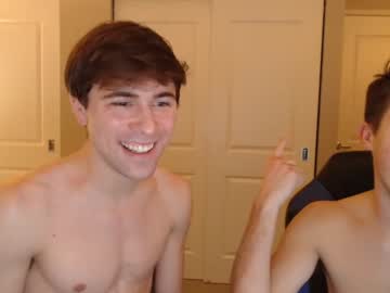 Cam stars man roomiebros image #859478
