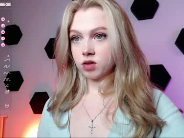 Cam stars girl small_blondee image #4038110