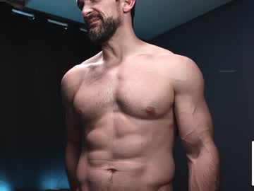 Cam stars man maximus_787 image #3470234