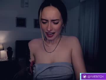 Cam stars girl _yvie_ image #4698443