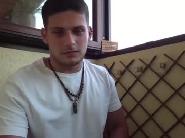 Cam stars man roberto_twink1 image #4681403