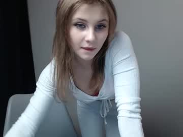 Cam stars girl relax_nina image #371940