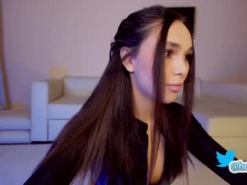 Cam stars girl hollyextra image #3368501