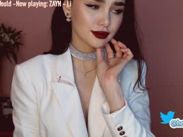 Cam stars girl hollyextra image #2046916