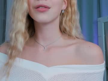 Cam stars girl emmi_rosee image #1444353