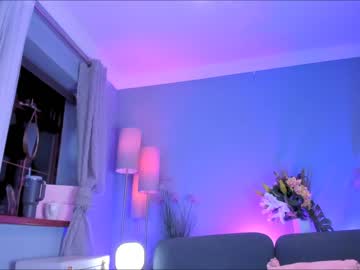 Cam stars girl littlee33 image #4463729