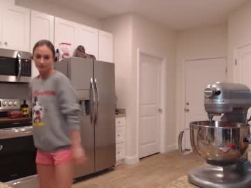 Cam stars girl holihurricane image #3728385
