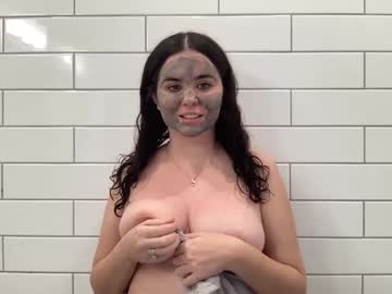 Cam stars girl gia_is_horny image #3392991
