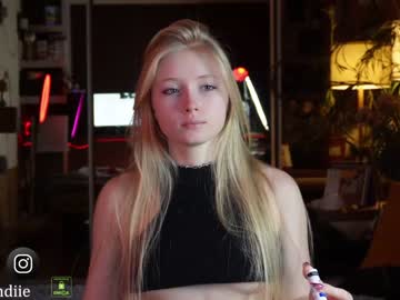 Cam stars girl bestblondiiecb image #5697456