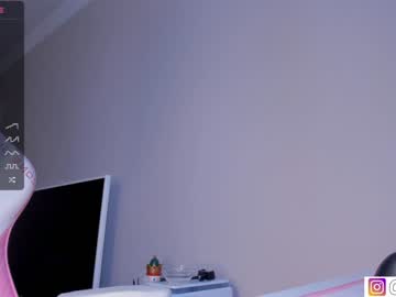 Cam stars girl bzzzme image #6756490