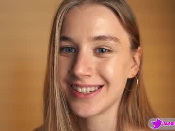 Cam stars girl alexispeach image #569819