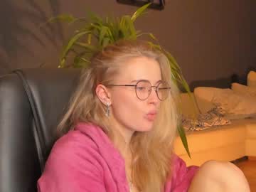 Cam stars girl linellali image #2828595