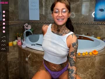 Cam stars girl nickyneck image #241086