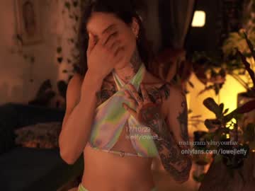 Cam stars girl effylowell_ image #5475094