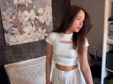 Cam stars girl plumybun image #7043401