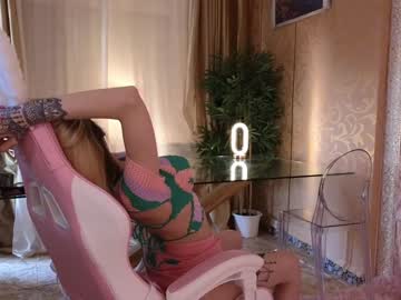 Cam stars girl welcome2pleasureland image #5207046