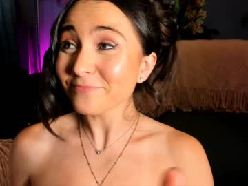 Cam stars girl littlee33 image #2408608