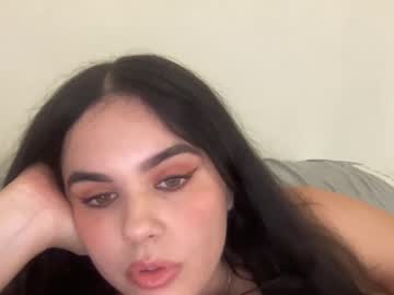 Cam stars girl gia_is_horny image #5361748