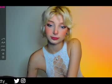 Cam stars girl lit1le_kitty_ image #2676663