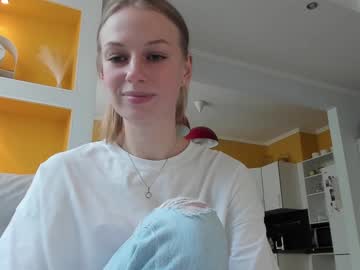Cam stars girl magic_couple13 image #6453352