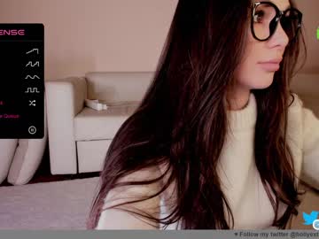 Cam stars girl hollyextra image #5818397