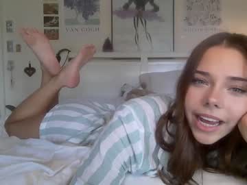 Cam stars girl irisbb2003 image #6763381