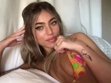 skyelia cam stars
