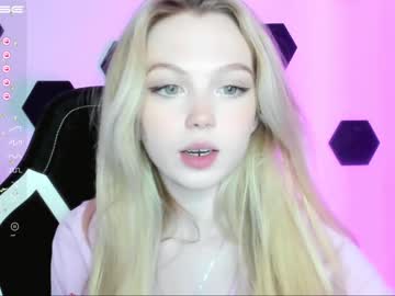 Cam stars girl small_blondee image #3971291