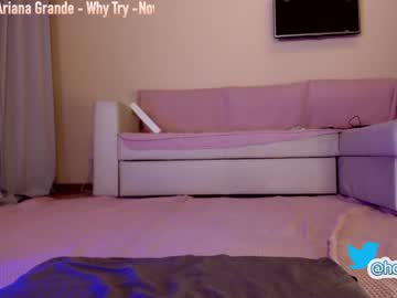 Cam stars girl hollyextra image #2765111