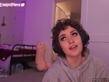Cam stars girl evelynpiers image #2445595