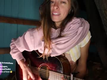 Cam stars girl artemisfit image #5267727