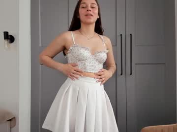 Cam stars girl eleonora_linn image #2010158