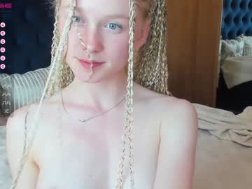 Cam stars girl shyy_lallyy image #2053460