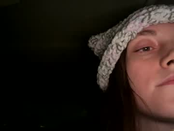 Cam stars girl clover_tully image #5471194