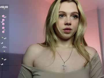 Cam stars girl small_blondee image #4425192