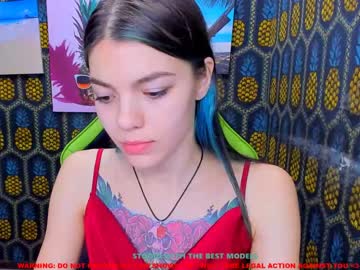 Cam stars girl maura_shy image #595965
