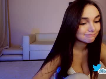 Cam stars girl hollyextra image #3489442