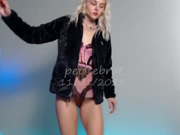 Cam stars girl petitebrat image #5580160