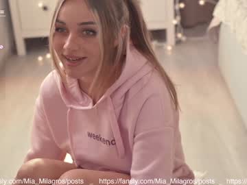 Cam stars girl mia_milagros image #2597540